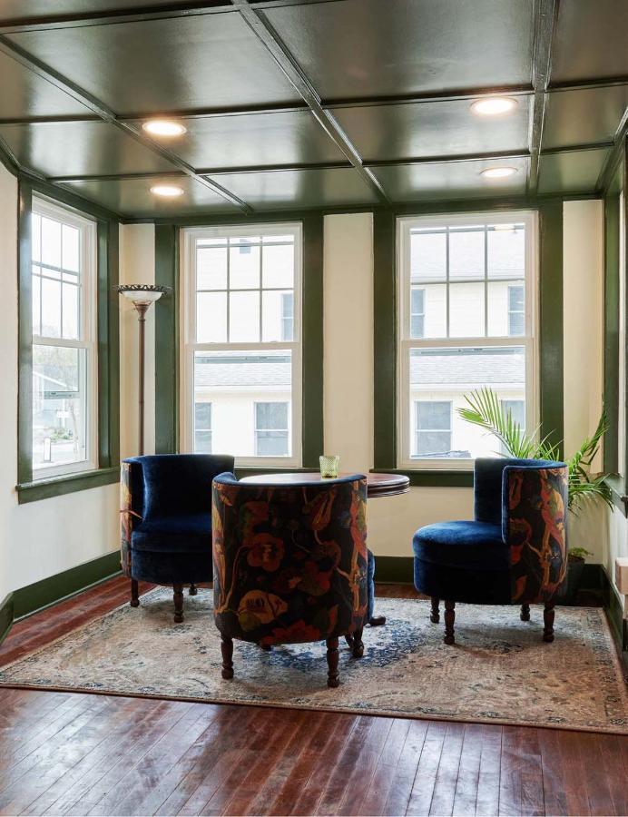 Hotel The Whitlock Lenox Esterno foto